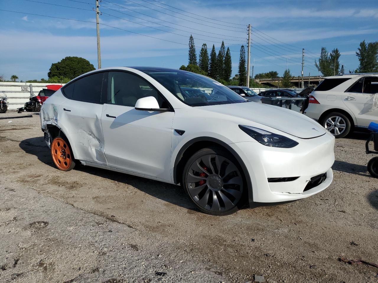 2024 Tesla Model Y For Sale in Miami, FL Lot 71782***