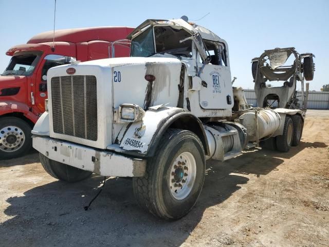 2013 Peterbilt 365