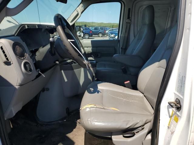 2010 Ford Econoline E150 Van