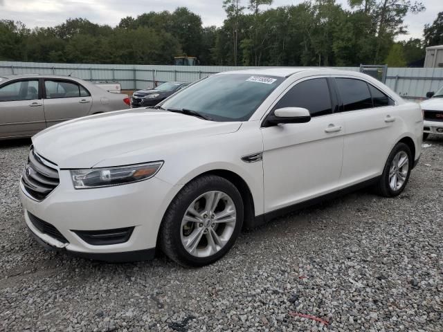 2016 Ford Taurus SEL