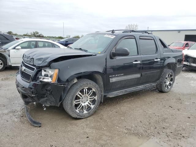 2011 Chevrolet Avalanche LS