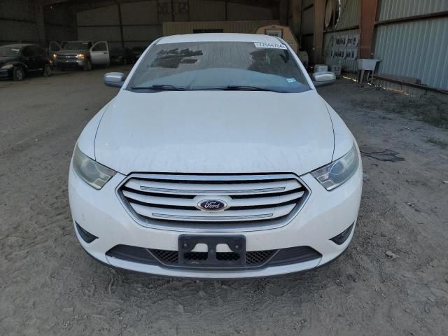 2014 Ford Taurus Limited