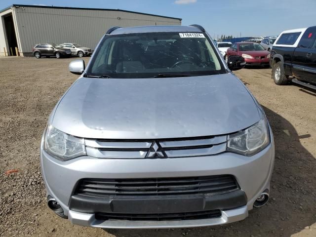 2015 Mitsubishi Outlander SE