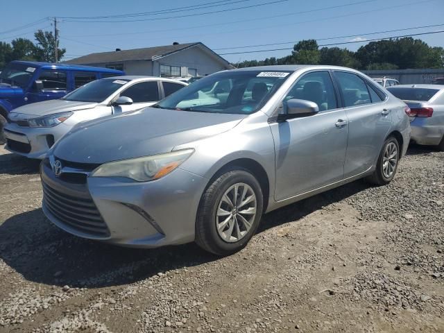 2016 Toyota Camry LE