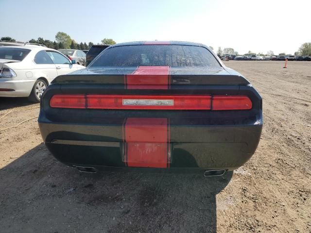 2013 Dodge Challenger SXT