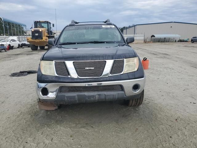 2005 Nissan Frontier Crew Cab LE