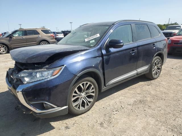 2016 Mitsubishi Outlander SE