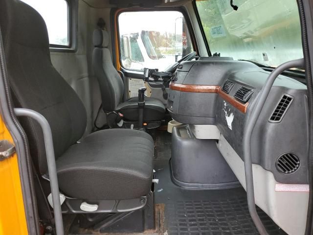 2002 Volvo VN VNM