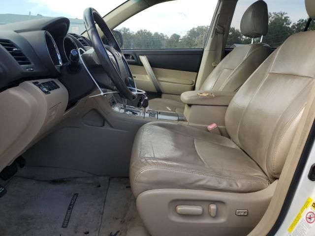 2010 Toyota Highlander SE