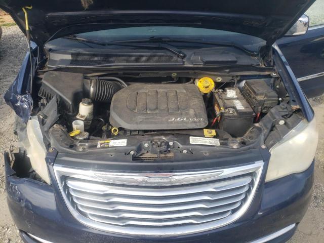 2014 Chrysler Town & Country Touring L
