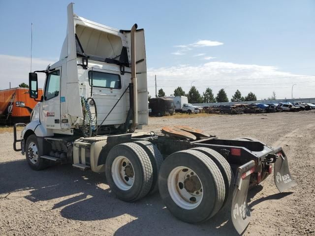 2019 Volvo VN VNL