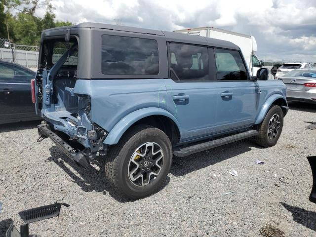 2023 Ford Bronco Base