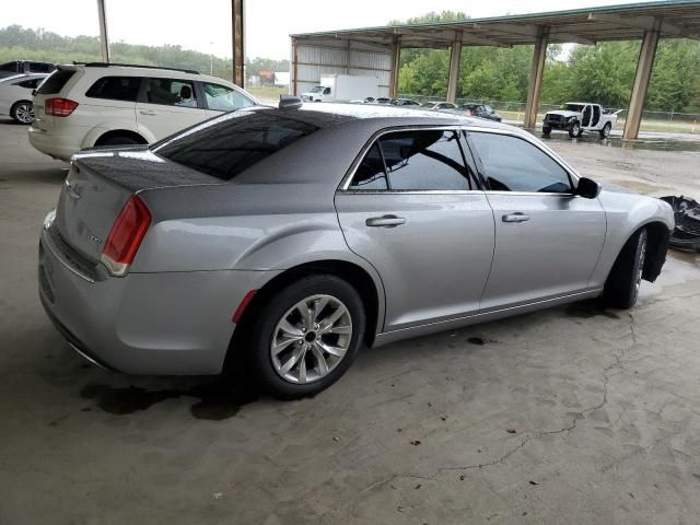 2015 Chrysler 300 Limited