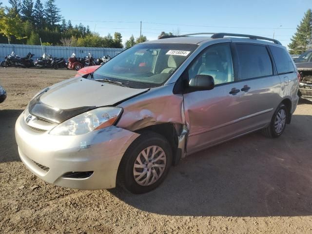 2010 Toyota Sienna CE