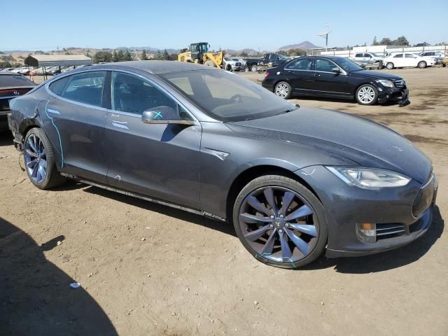 2015 Tesla Model S