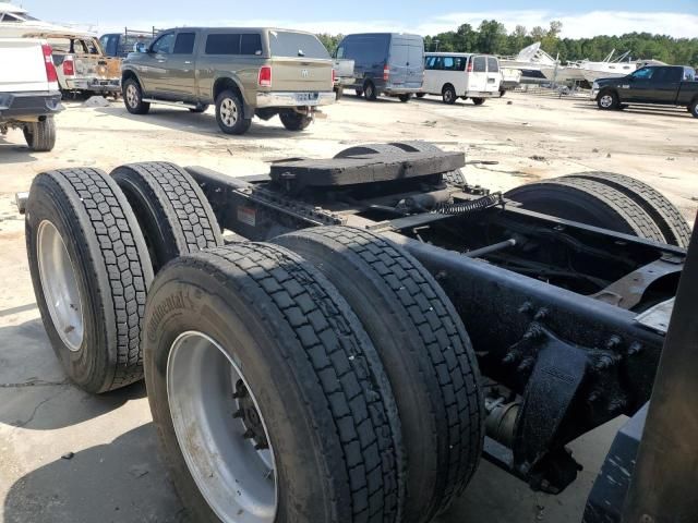 2016 Freightliner Cascadia 125