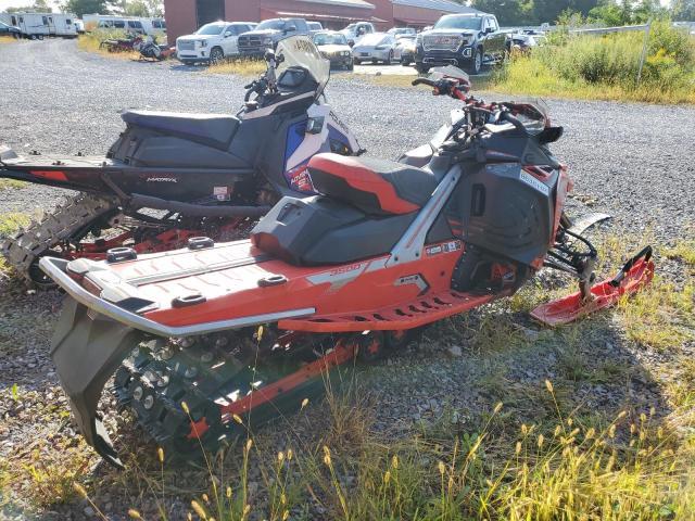2022 Lynx Snowmobile