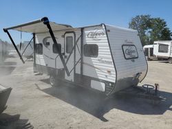 Coachmen Clipper Vehiculos salvage en venta: 2016 Coachmen Clipper