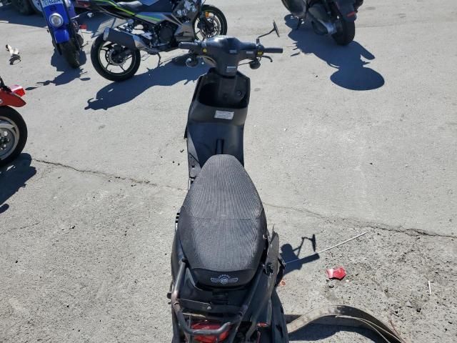 2019 Genuine Scooter Co. Buddy 170I