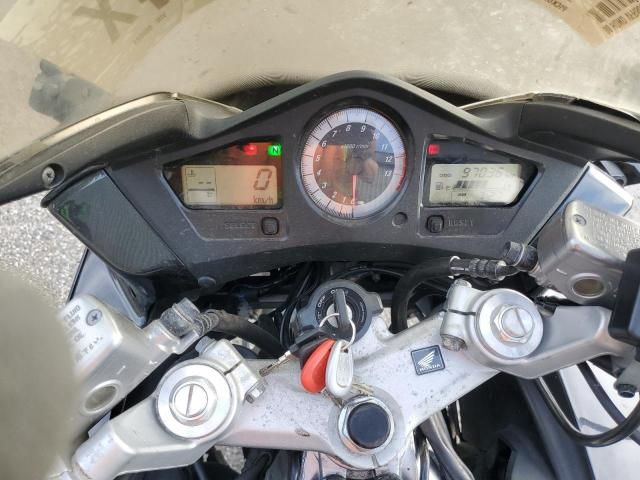 2008 Honda VFR800 A