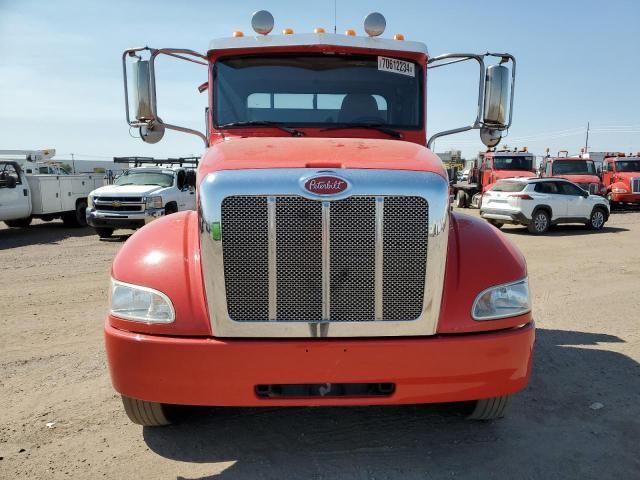 2020 Peterbilt 337