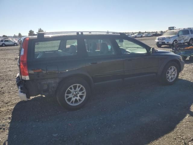 2005 Volvo XC70