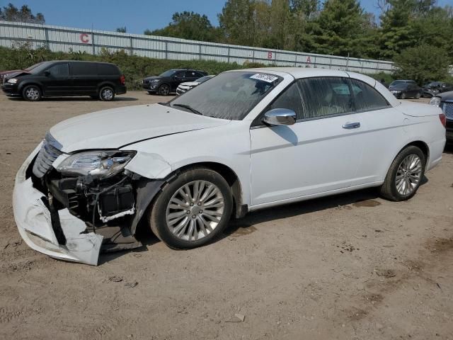 2014 Chrysler 200 Limited