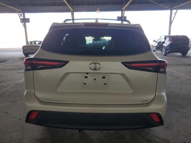 2024 Toyota Highlander LE