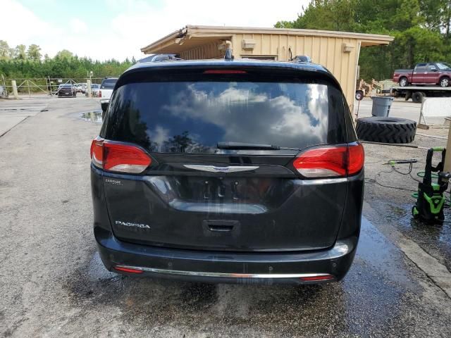 2019 Chrysler Pacifica Touring L