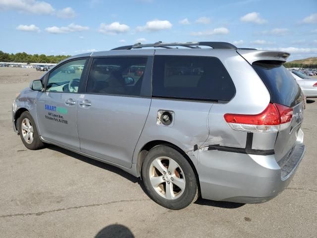 2011 Toyota Sienna LE