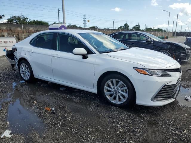 2024 Toyota Camry LE