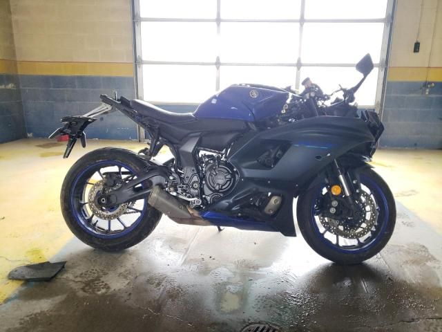 2023 Yamaha YZFR7