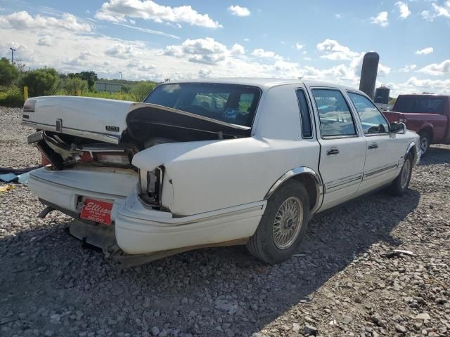 1996 Lincoln Town Car Signature