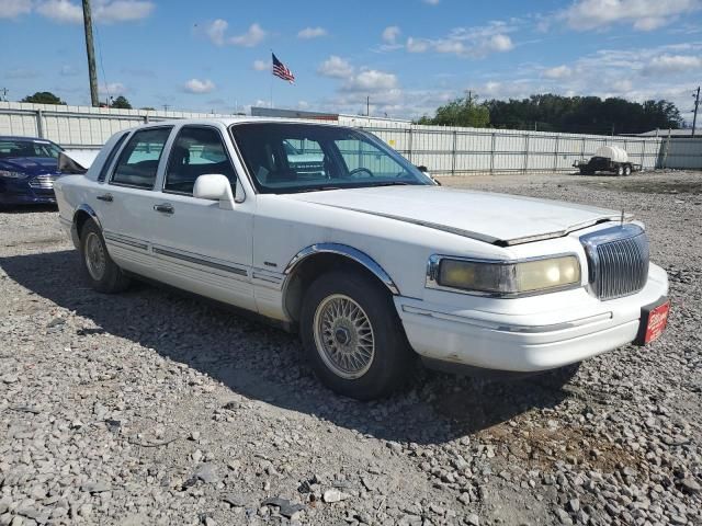 1996 Lincoln Town Car Signature