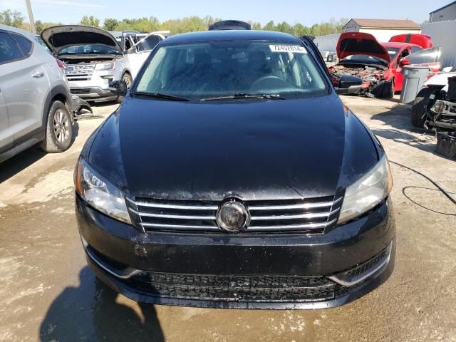 2013 Volkswagen Passat S