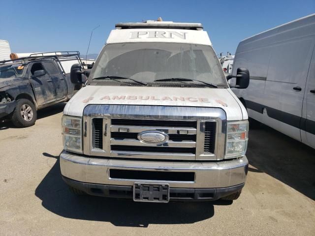 2014 Ford Econoline E350 Super Duty Van