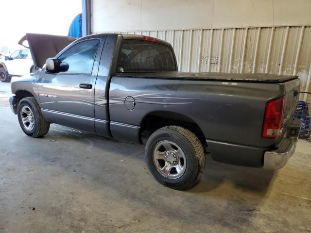 2004 Dodge RAM 1500 ST