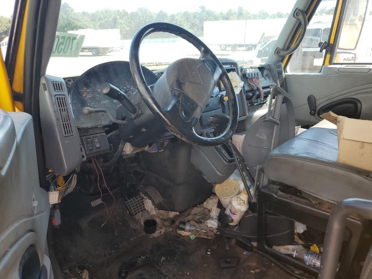2005 International 4000 4300
