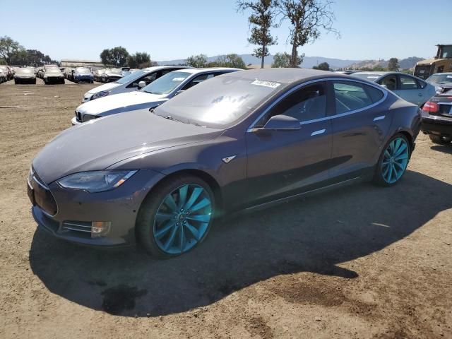 2015 Tesla Model S