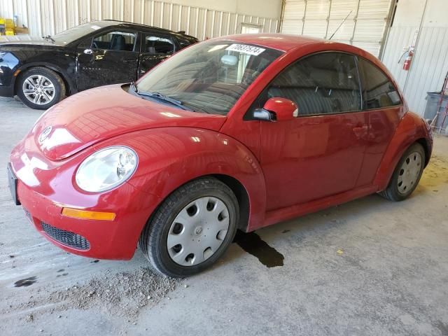 2010 Volkswagen New Beetle