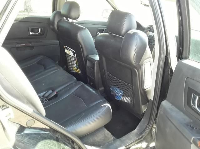 2004 Cadillac SRX