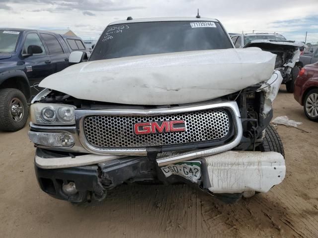 2004 GMC Yukon Denali