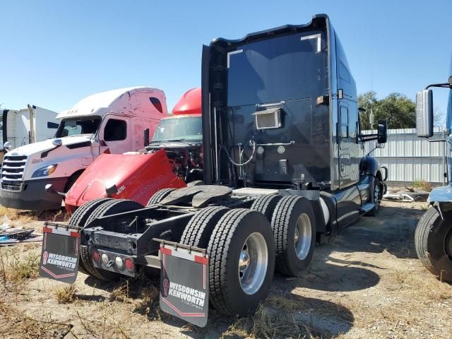 2016 Kenworth Construction T680