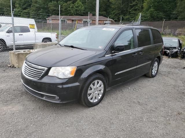 2013 Chrysler Town & Country Touring