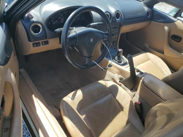 2000 Mazda MX-5 Miata Base