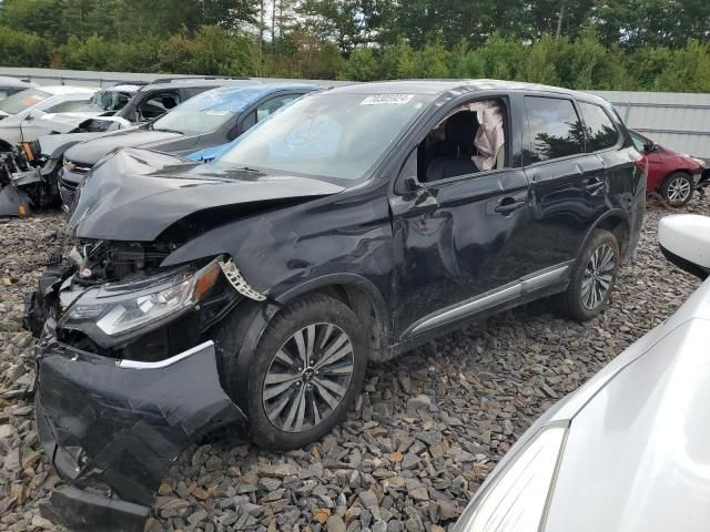 2020 Mitsubishi Outlander SE