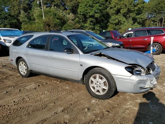 2004 Ford Taurus SE