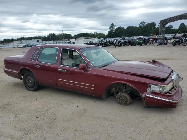 1997 Lincoln Town Car Signature