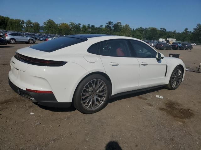 2024 Porsche Panamera Base