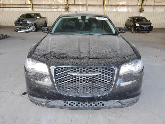 2023 Chrysler 300 Touring